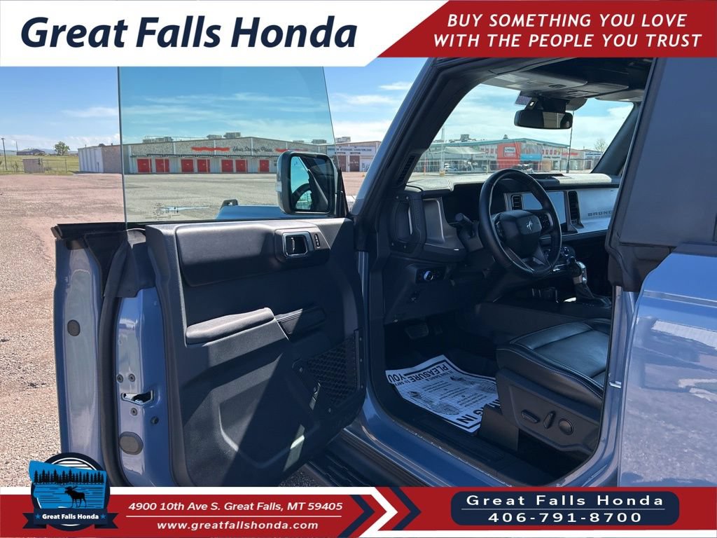 Used 2025 Ford Bronco Outer Banks AWD/4WD image 15