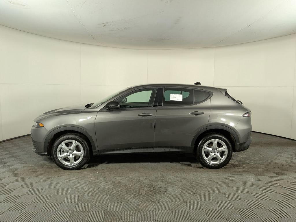 New 2025 Dodge Hornet GT w/ Cold Weather Group image 3