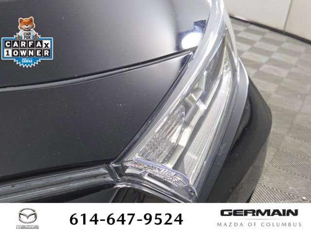Used 2021 Toyota RAV4 XLE w/ Convenience Package AWD/4WD image 14