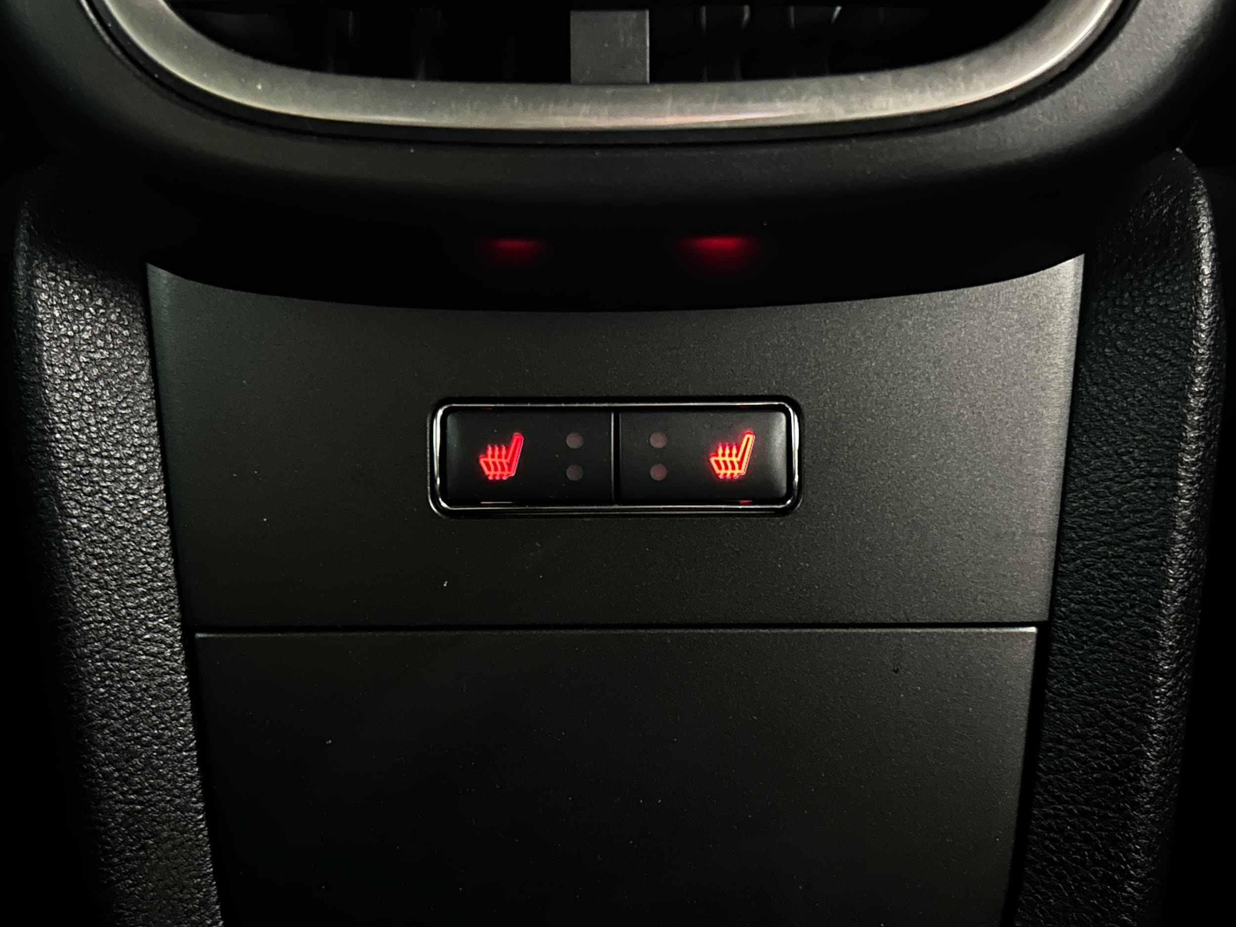 Used 2019 Lincoln Nautilus Select AWD/4WD image 23