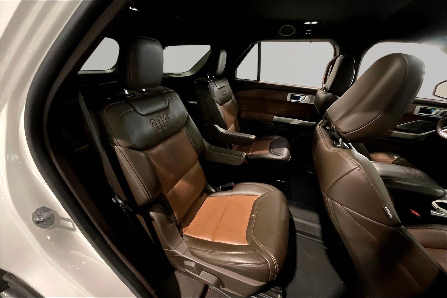 Used 2022 Ford Explorer King Ranch AWD/4WD image 25