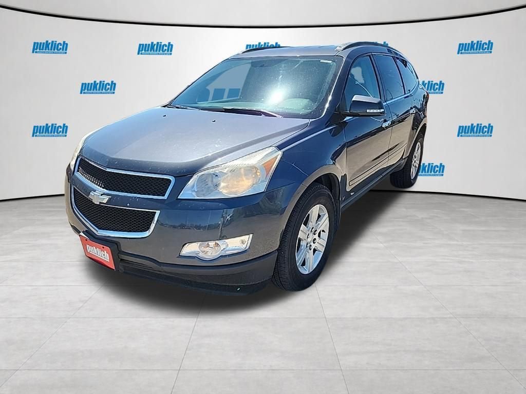 Used 2011 Chevrolet Traverse LT w/ Personal Connectivity Package AWD/4WD image 3