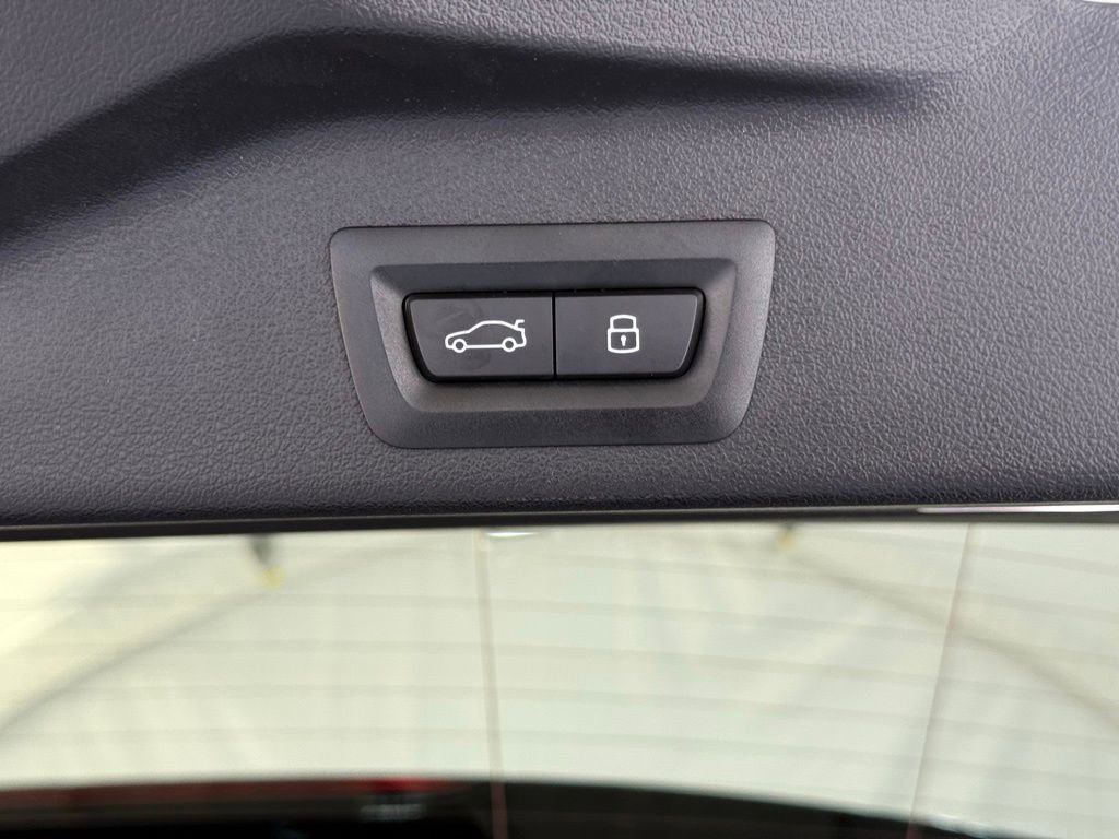 Used 2025 BMW X5 xDrive40i image 5