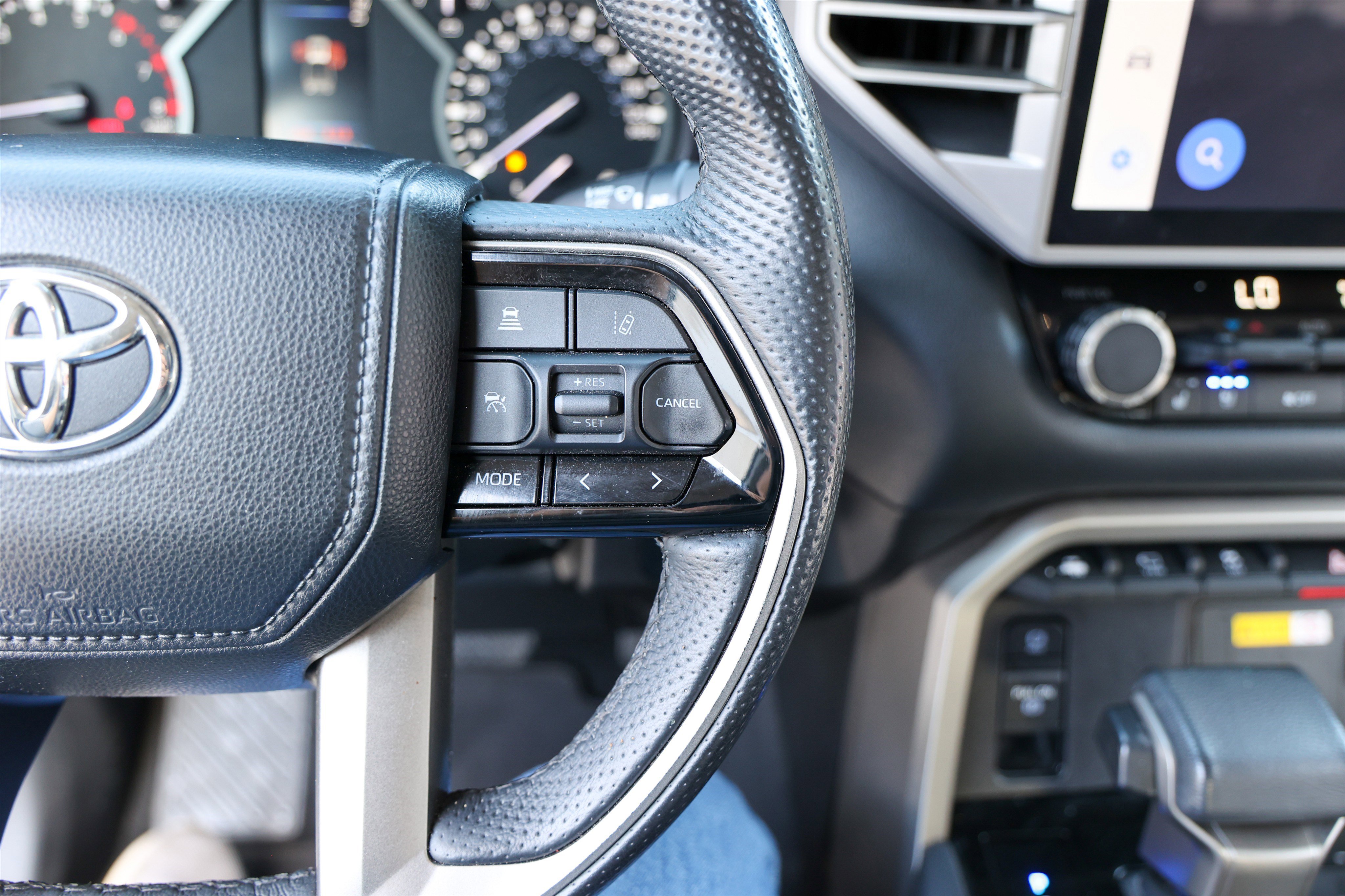 Used 2023 Toyota Tundra Limited image 20