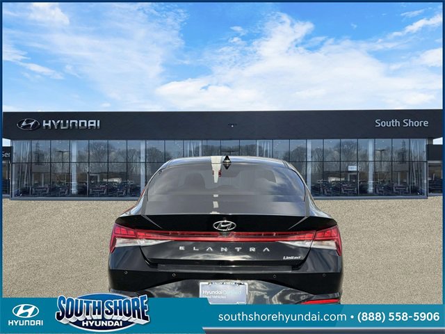 Certified 2023 Hyundai Elantra Limited image 7