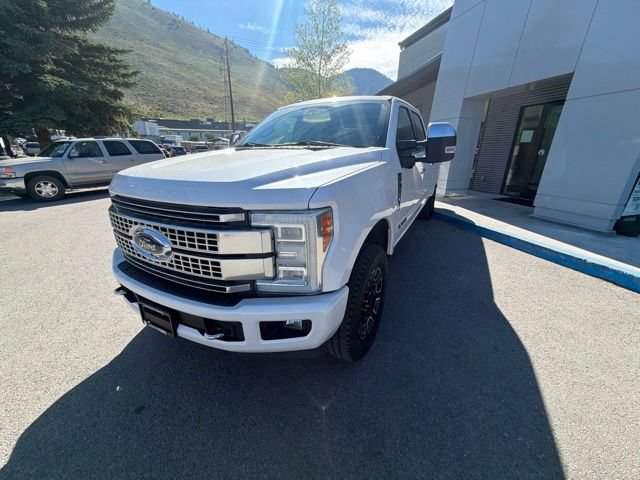 Used 2017 Ford F350 Platinum w/ Platinum Ultimate Package AWD/4WD image 18