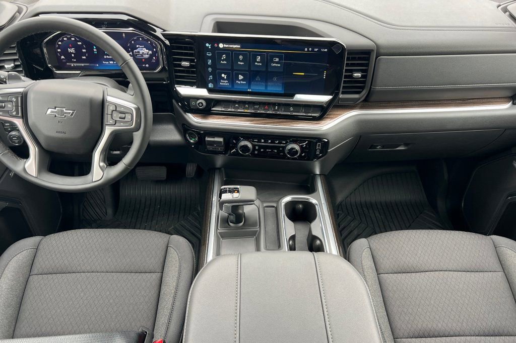 New 2026 Chevrolet Silverado 1500 LT Trail Boss w/ Convenience Package II image 10