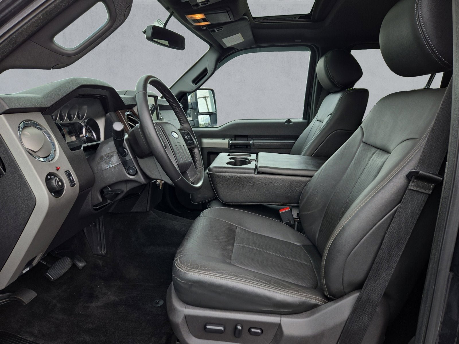 Used 2015 Ford F250 Lariat w/ Lariat Ultimate Package AWD/4WD image 11