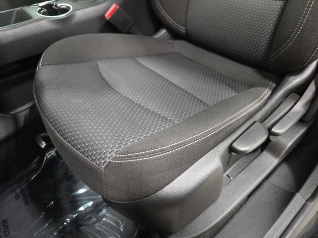 Used 2024 GMC Terrain SLE AWD/4WD image 27