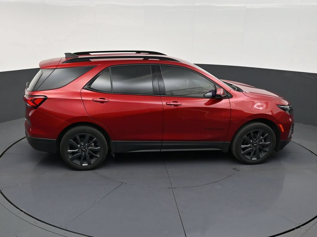 Used 2024 Chevrolet Equinox RS FWD image 16