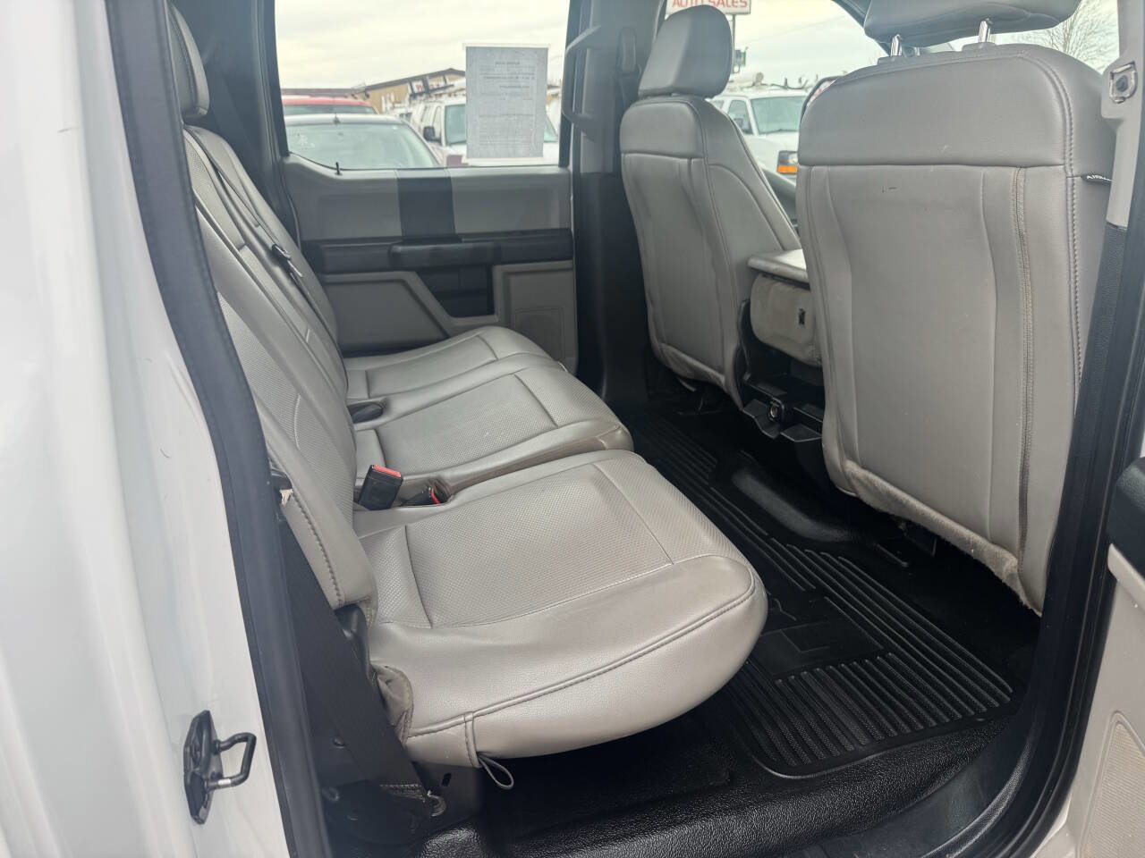 Used 2020 Ford F350 XL w/ Power Equipment Group image 16