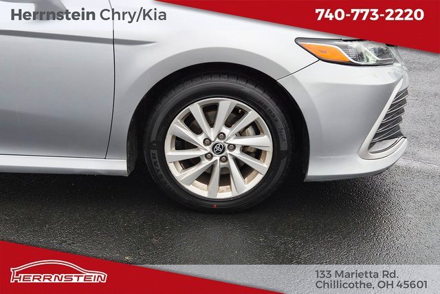 Used 2023 Toyota Camry LE image 27