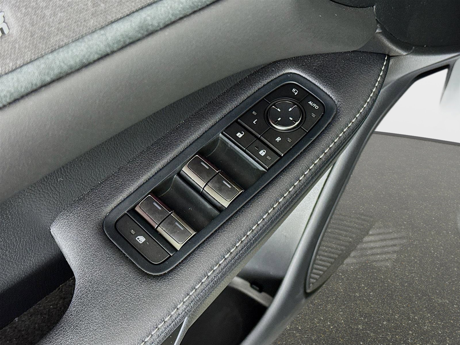 Used 2024 Lexus RX 500h F Sport w/ Convenience Package image 20