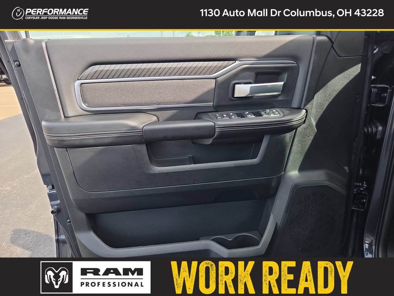 New 2026 RAM 2500 Big Horn AWD/4WD image 18