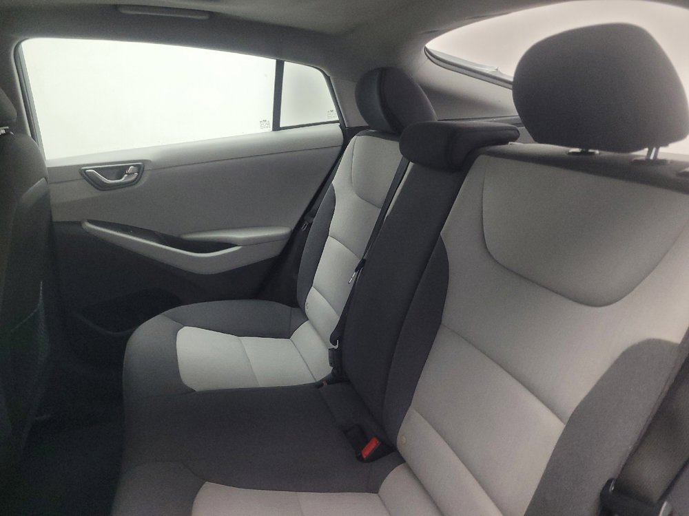 Used 2020 Hyundai Ioniq Blue FWD image 18