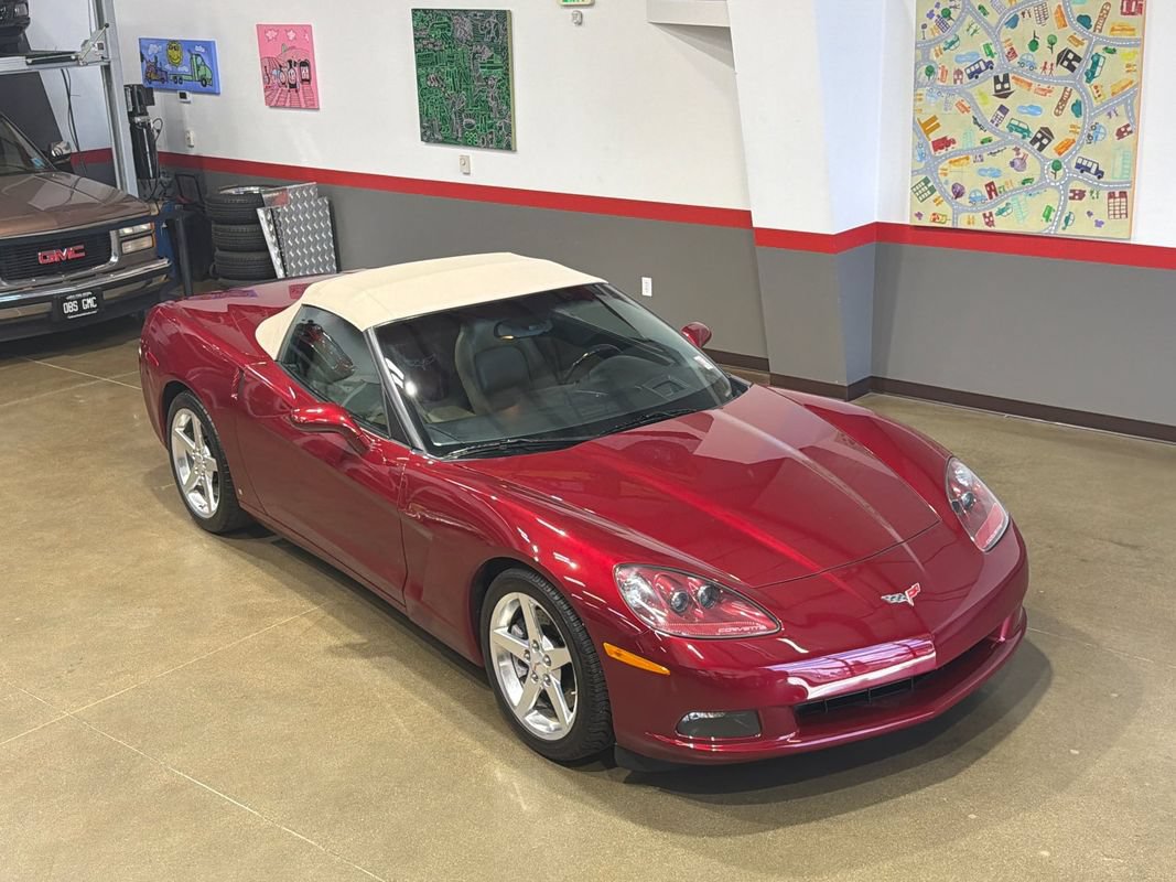 Used 2006 Chevrolet Corvette Convertible w/ Preferred Equipment Group RWD image 66