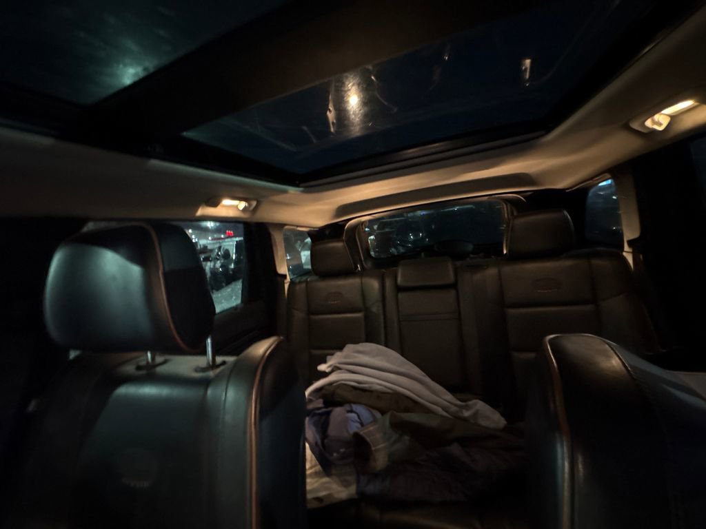 Used 2013 Jeep Grand Cherokee Overland Summit image 10