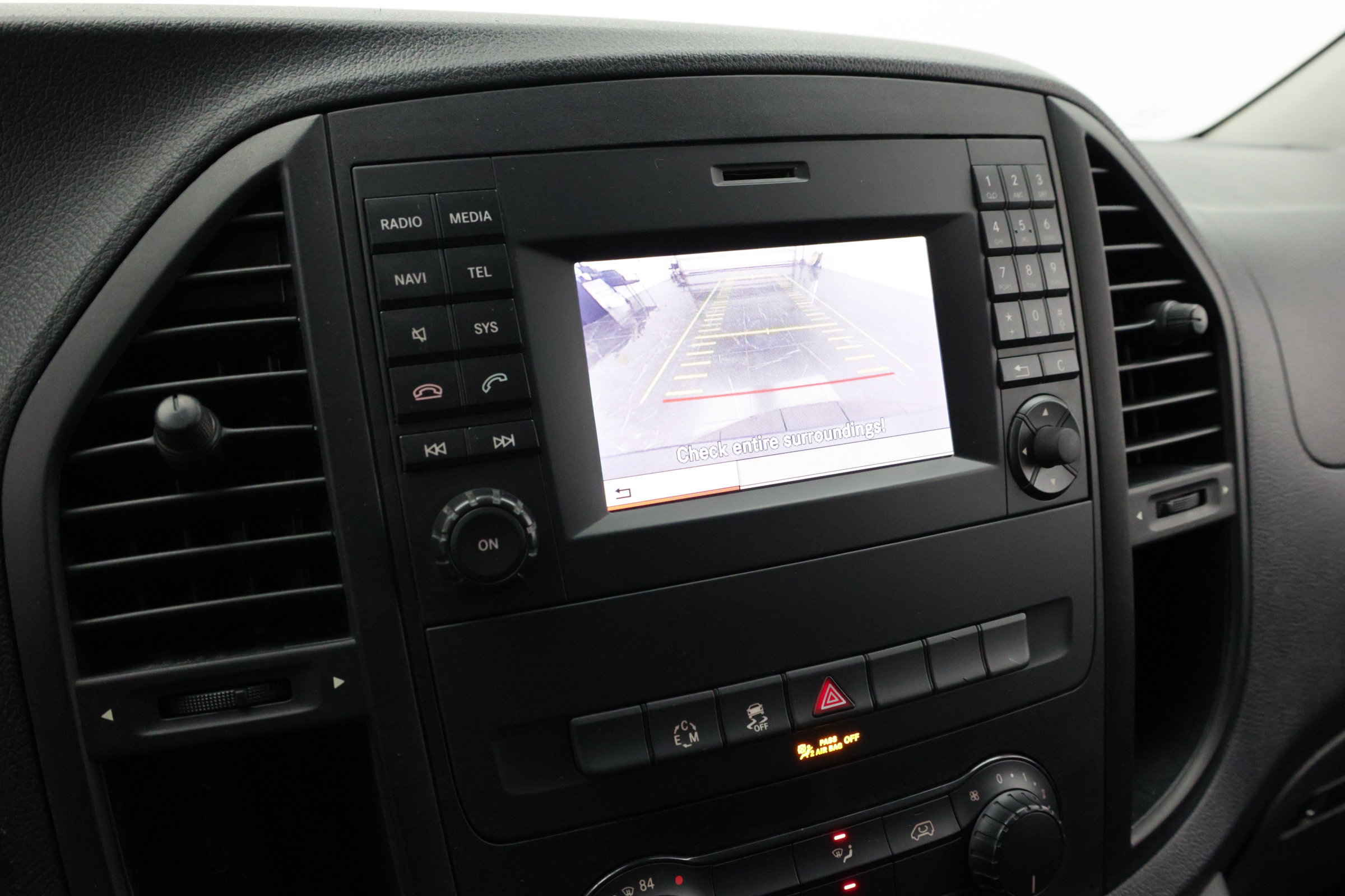 Used 2018 Mercedes-Benz Metris image 15