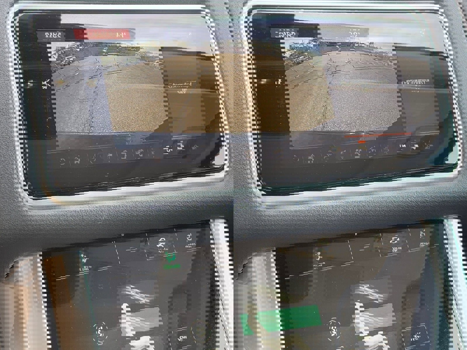 Used 2020 Land Rover Range Rover Sport SE image 25