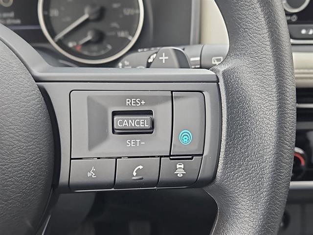 New 2025 Nissan Rogue SV image 11