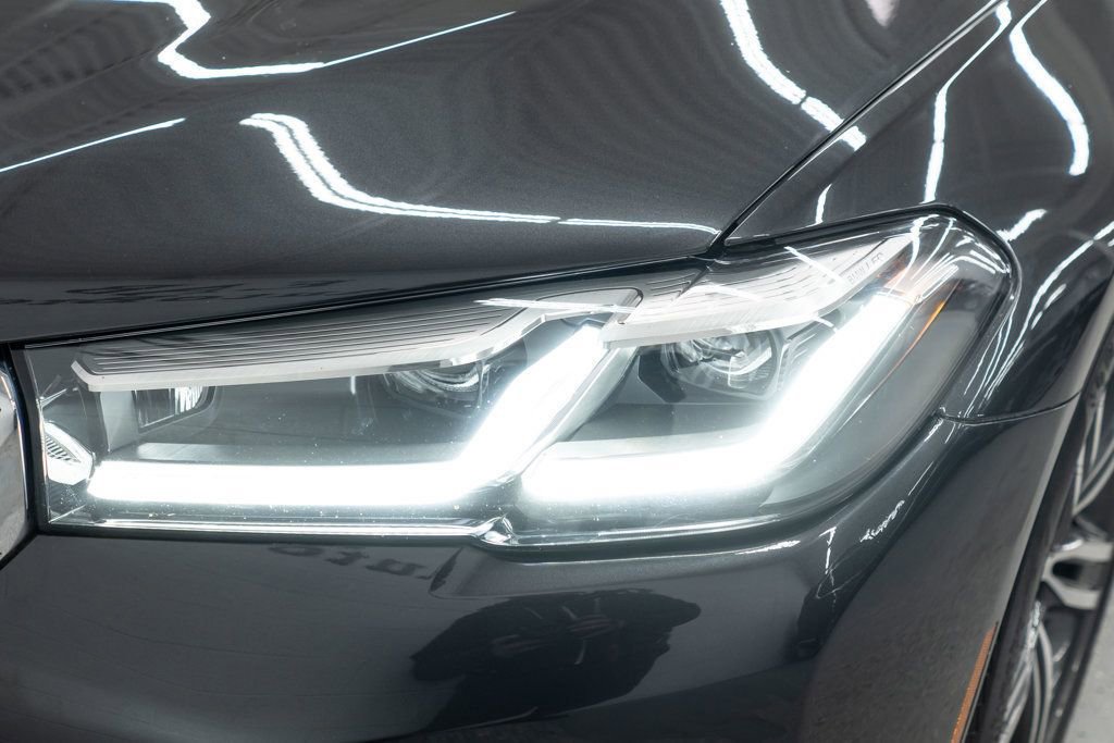 Used 2022 BMW 530i xDrive w/ Premium Package image 45