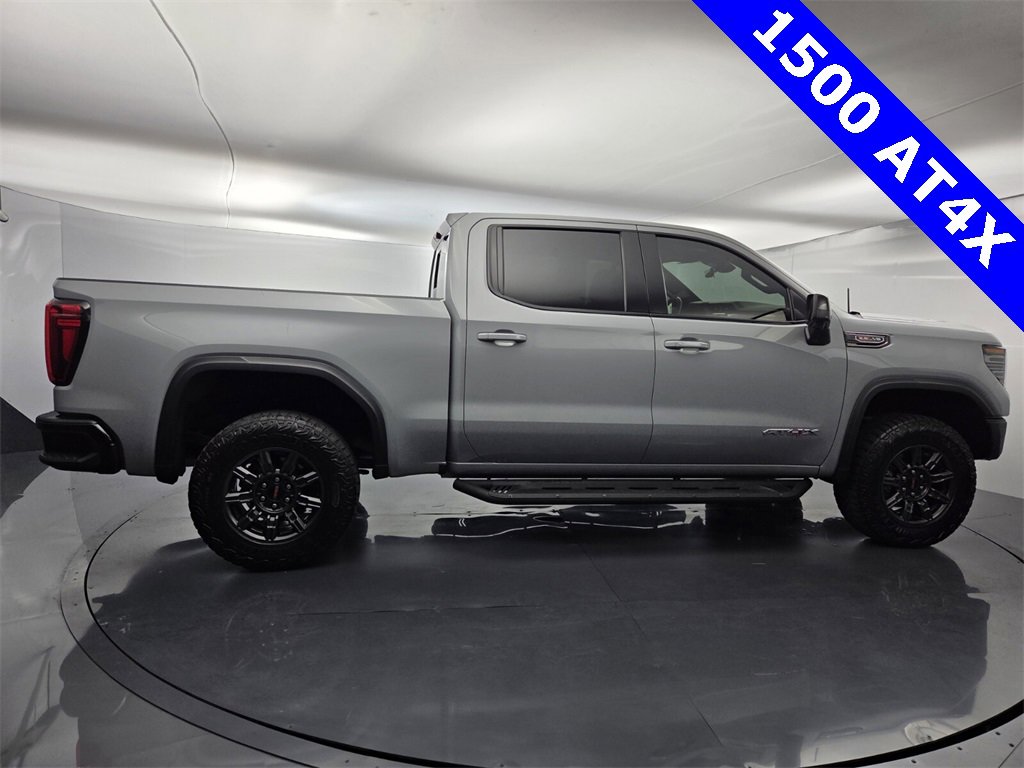 Used 2024 GMC Sierra 1500 AT4X image 13