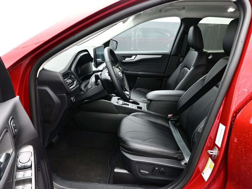 New 2026 Ford Escape SE w/ PHEV Premium Package image 13