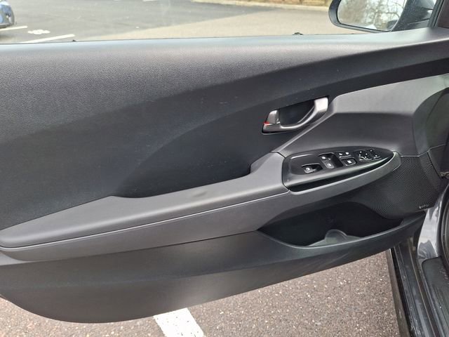 Used 2020 Hyundai Veloster Turbo R-Spec image 12