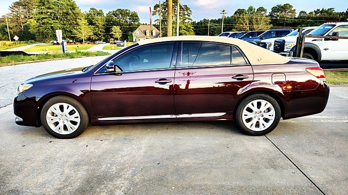 Used 2011 Toyota Avalon FWD image 7