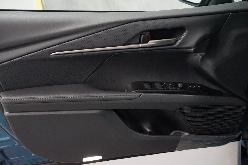 New 2027 Toyota Camry XSE w/ Premium Plus Package FWD image 32