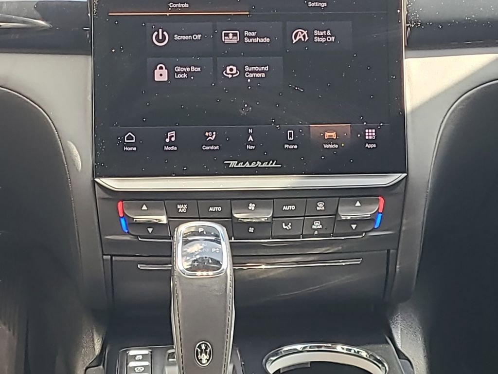 Used 2021 Maserati Quattroporte S RWD image 23