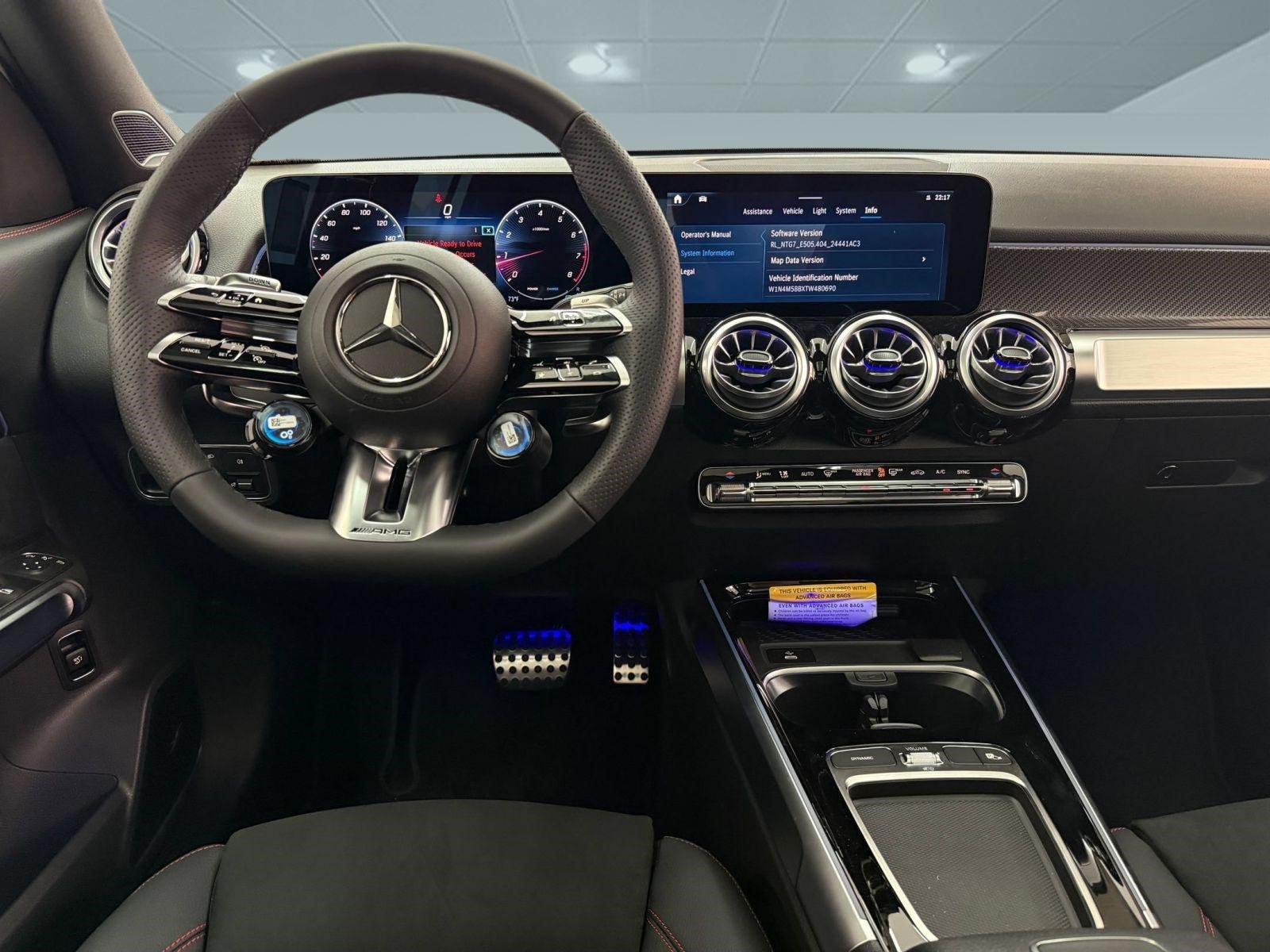 New 2026 Mercedes-Benz GLB 35 AMG 4MATIC image 26