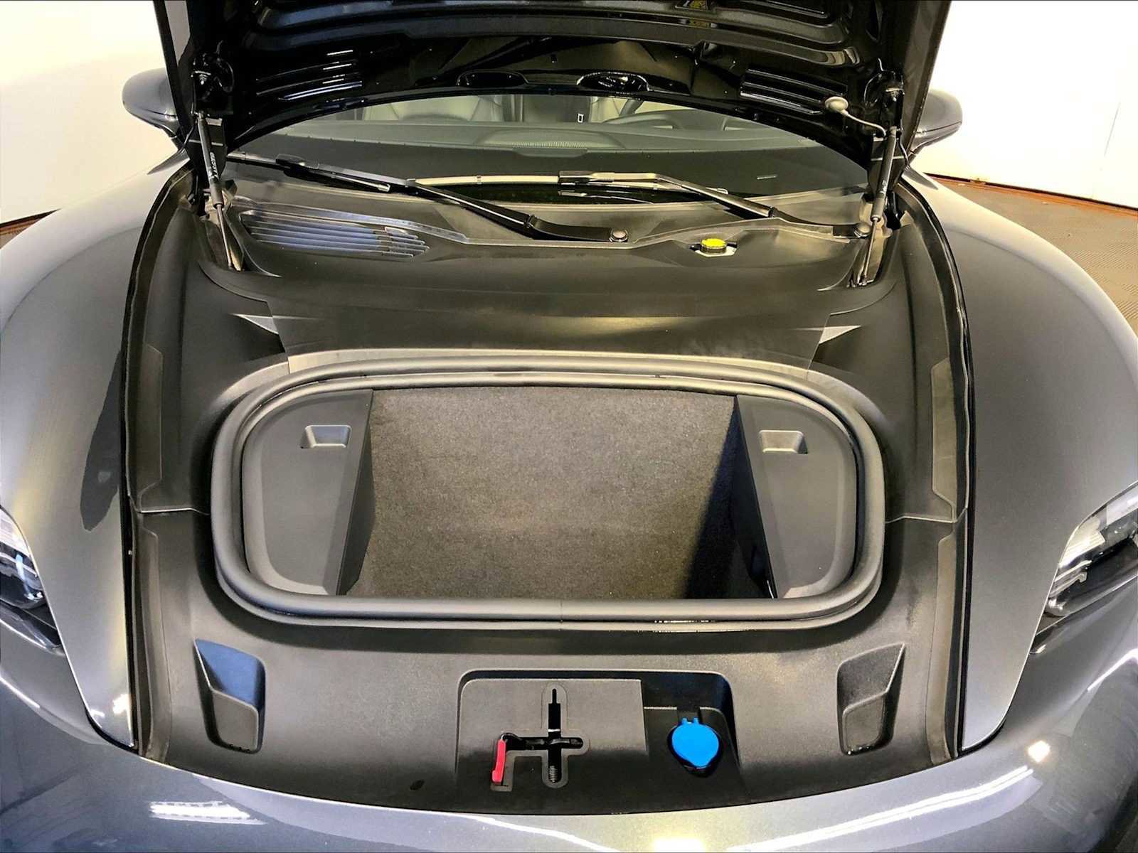 Certified 2022 Porsche Taycan RWD image 32