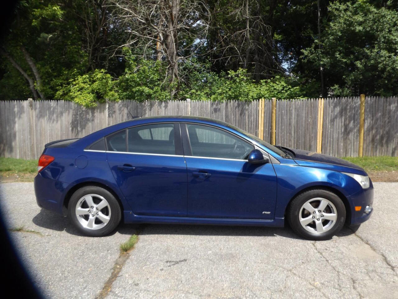 Used 2012 Chevrolet Cruze LT w/ All-Star Edition FWD image 6