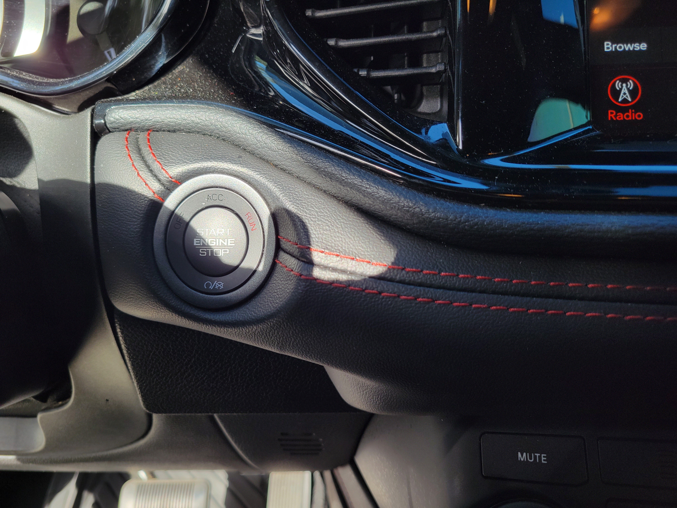 Certified 2023 Dodge Durango GT RWD image 20