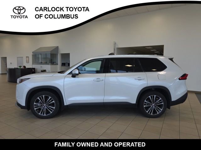 Used 2024 Toyota Grand Highlander AWD Hybrid image 2