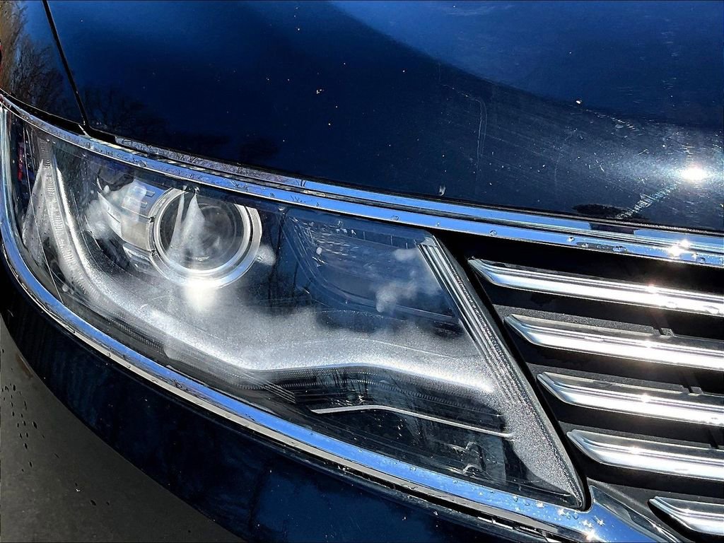 Used 2016 Lincoln MKX Reserve w/ Technology Package image 27