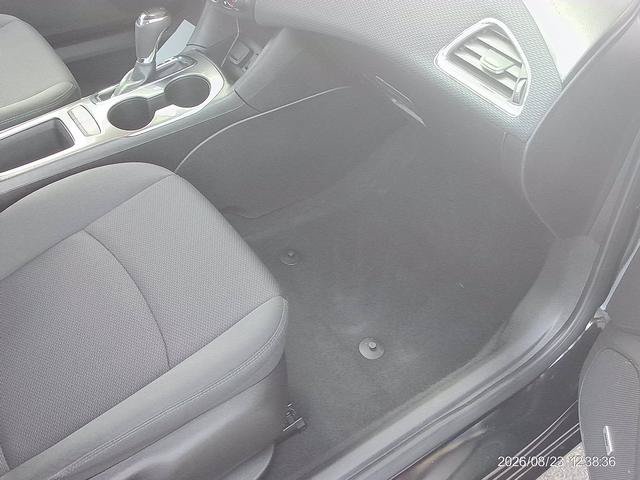 Used 2016 Chevrolet Cruze LT w/ Sun And Sound Package FWD image 18