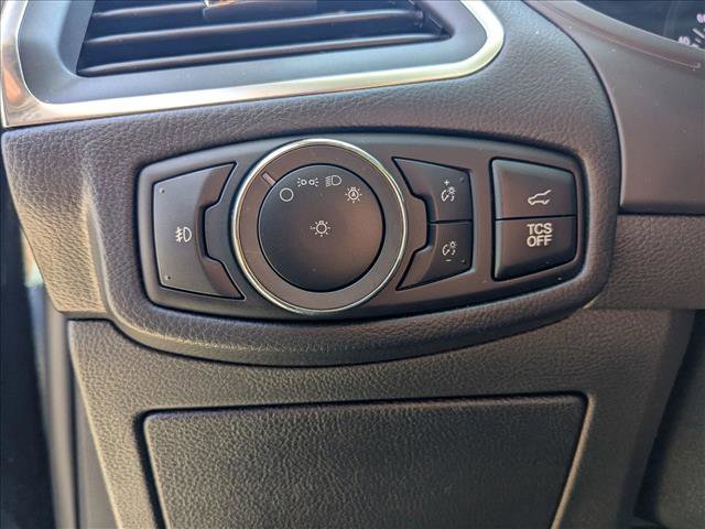 Used 2024 Ford Edge Titanium image 18