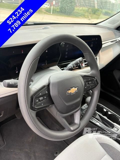 Used 2026 Chevrolet TrailBlazer LT FWD image 16
