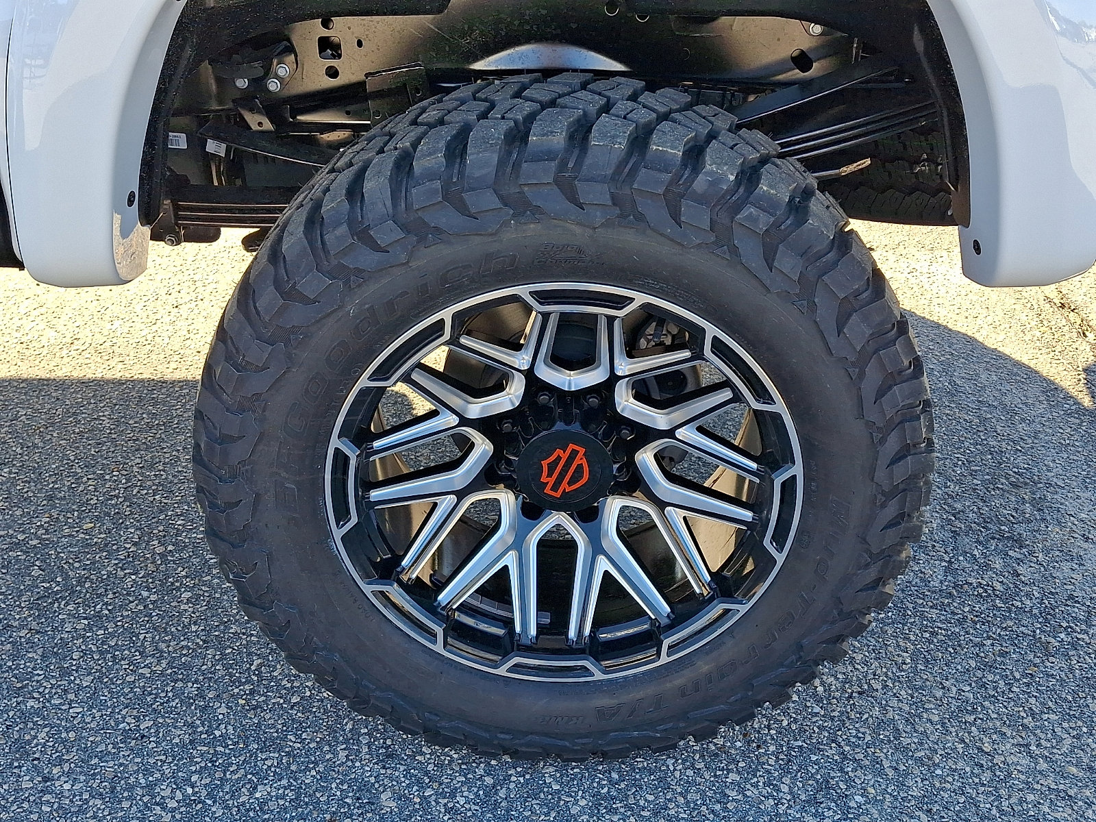 New 2026 Ford F250 Lariat w/ Black Appearance Package image 5