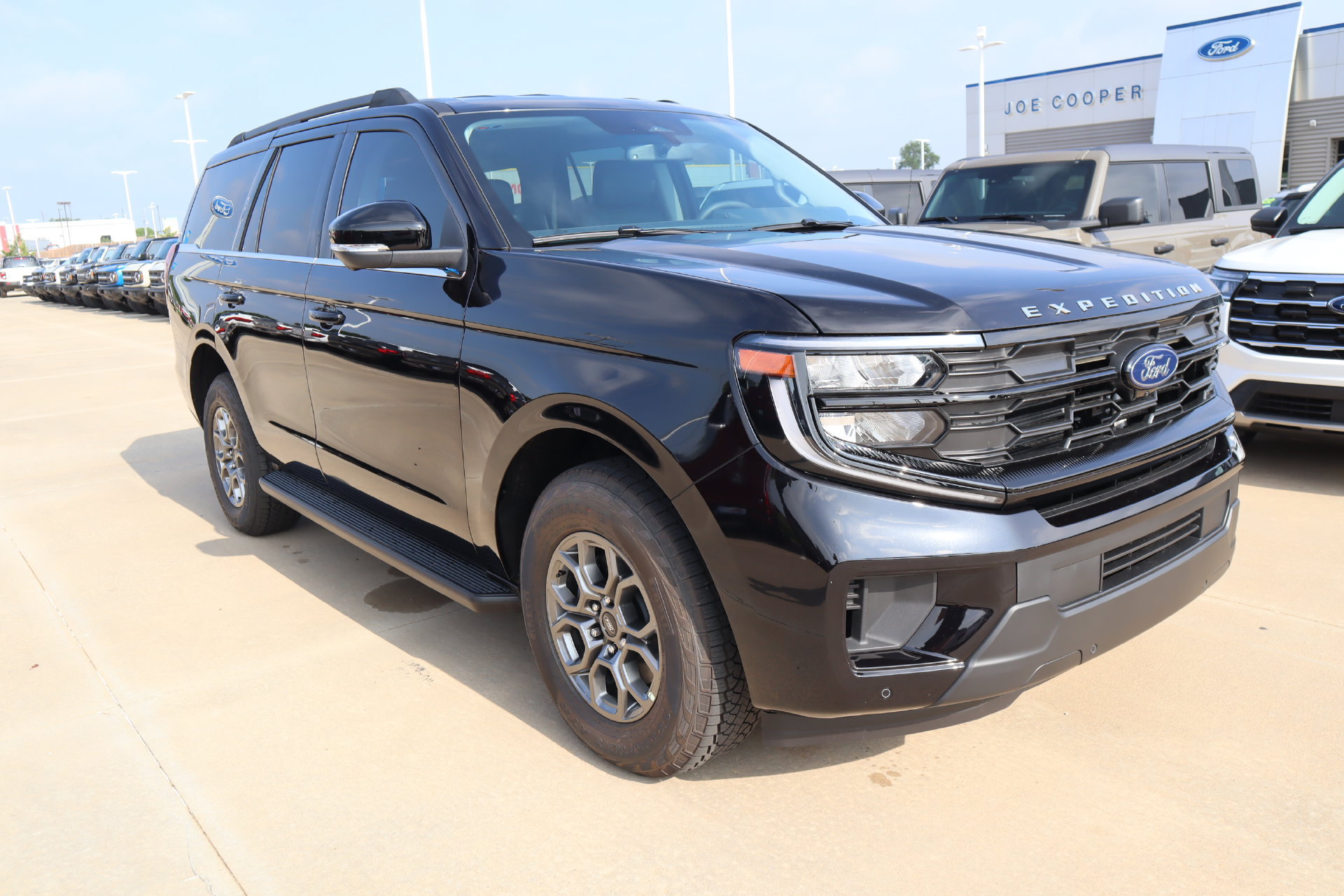 New 2026 Ford Expedition Active