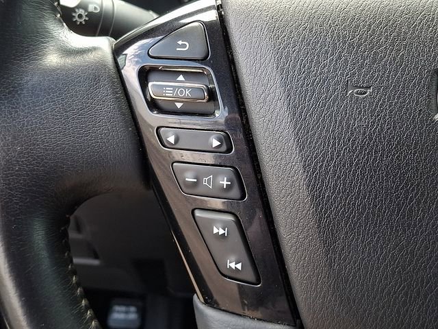 Used 2021 Nissan Armada SV w/ SV Appearance Package RWD image 18