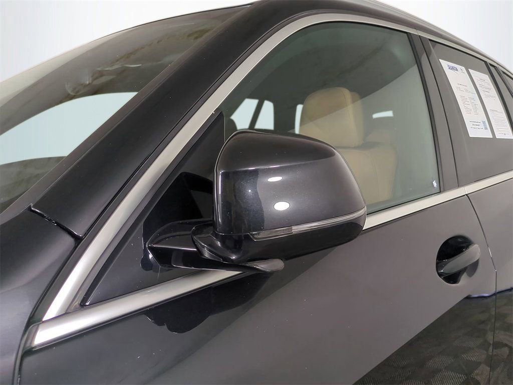 Used 2023 BMW X5 xDrive45e w/ Climate Comfort Package image 12