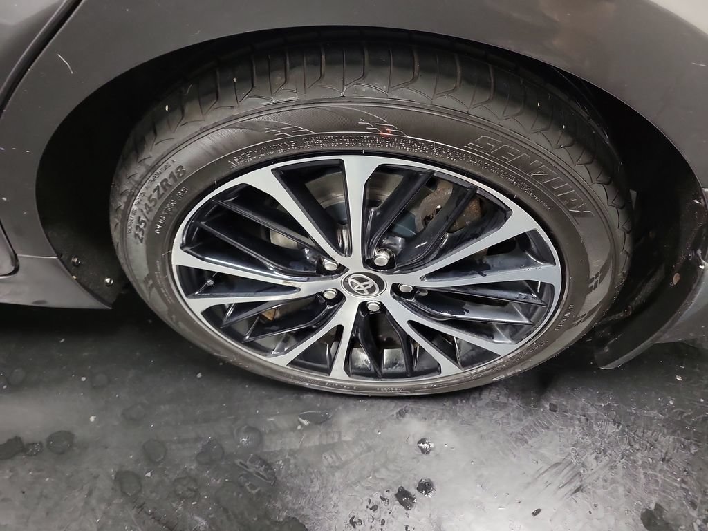 Used 2020 Toyota Camry SE AWD/4WD image 12