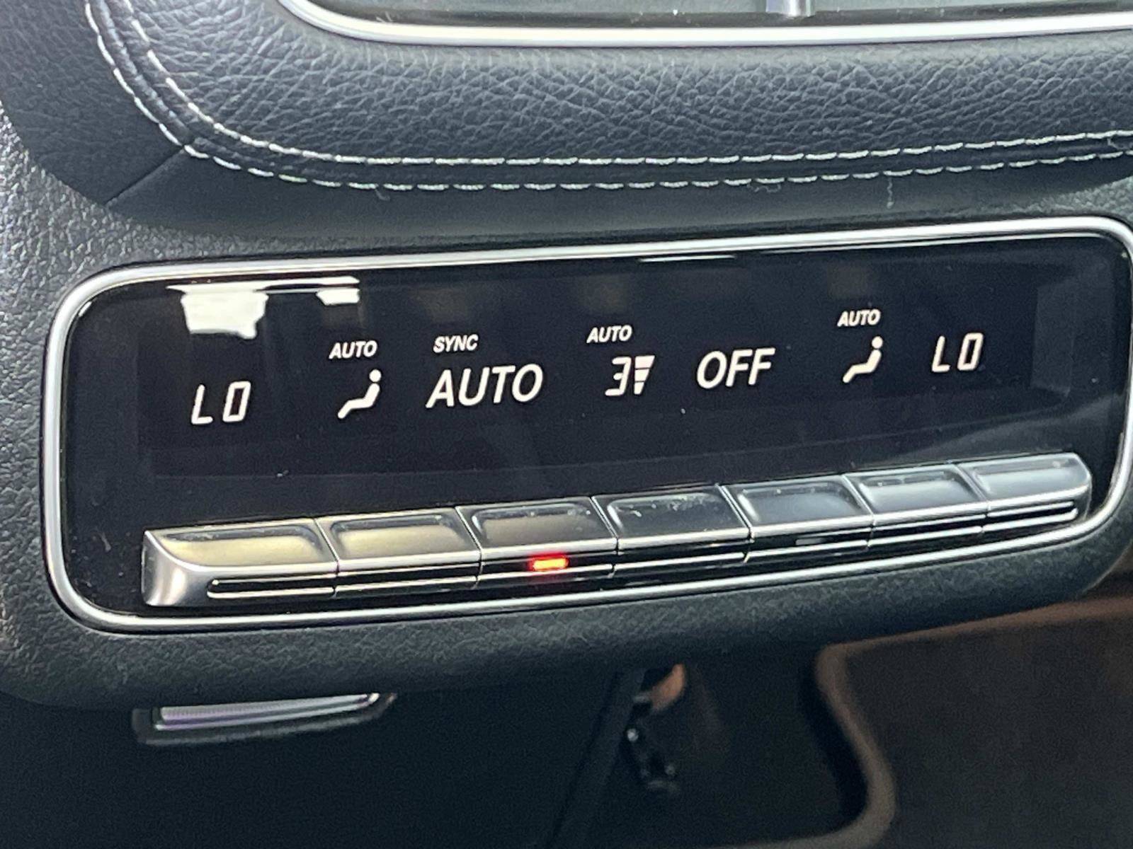 Used 2023 Mercedes-Benz GLS 450 4MATIC image 16