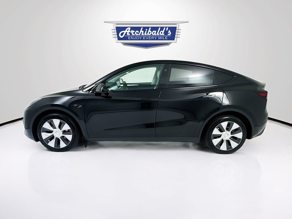 Used 2023 Tesla Model Y Long Range AWD/4WD image 4