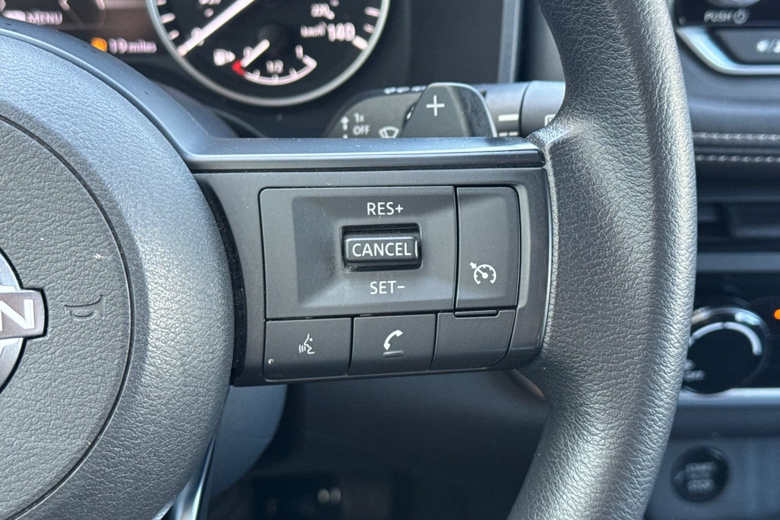 Certified 2024 Nissan Rogue S FWD image 28