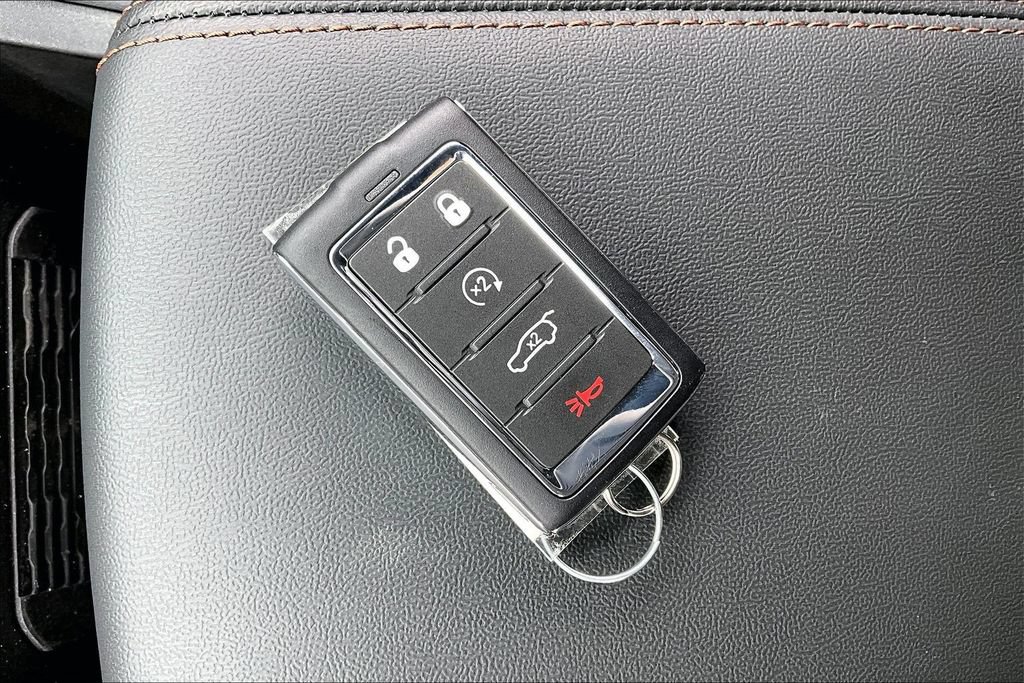 New 2026 Jeep Cherokee Limited AWD/4WD image 31