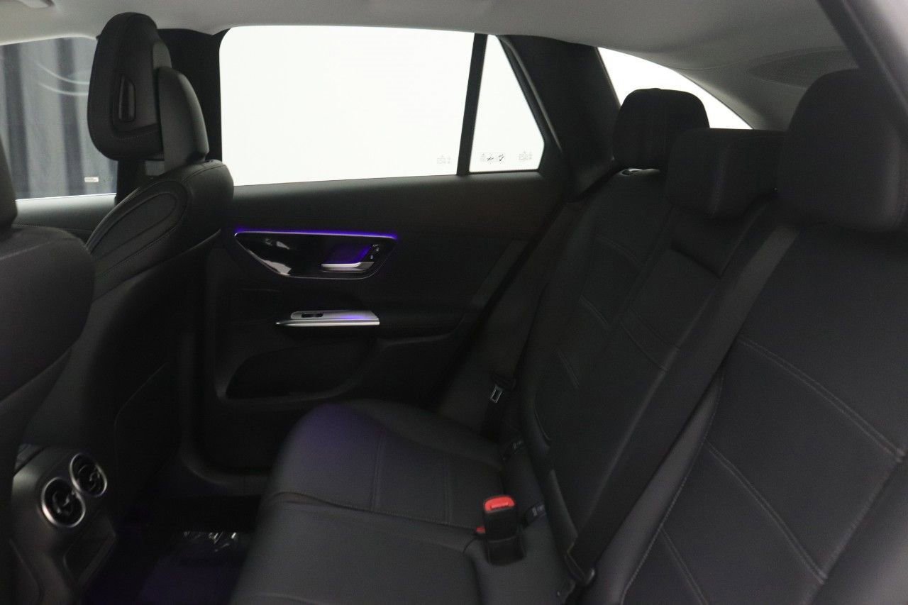 Certified 2025 Mercedes-Benz GLC 350e 4MATIC image 33